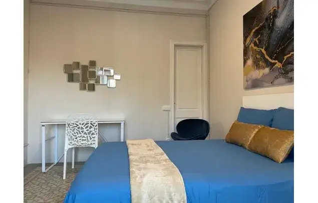 Habitacion en alquiler en Barcelona centro cerca Sagrada Familia