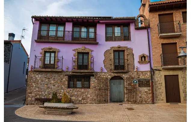 Coliving Sojuela Habitacion con Terraza y Baño Privado