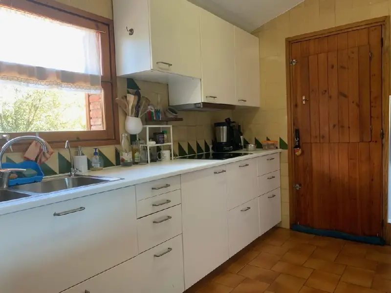 Venta Casa de 4 habitaciones en Castellar - Ref: APIV0593-AP
