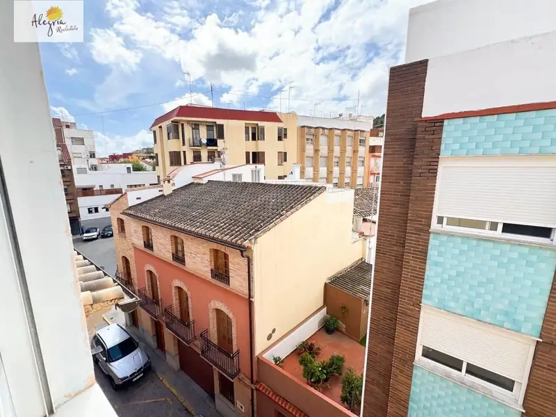 Apartamento en Alquiler Sagunto 4 Dormitorios Amueblado