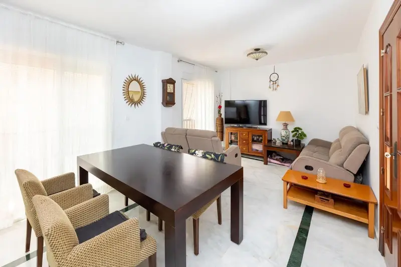 Adosado en venta en Vélez de Benaudalla, Granada