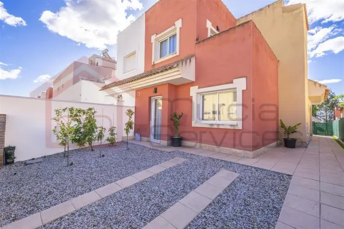 Adosado 3 Dormitorios Jardin Terraza Aire Acondicionado