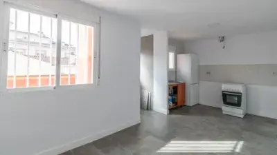Piso Reformado en Venta Cerca del Ayuntamiento