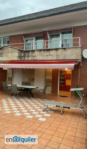 Adosado en Alquiler en Laredo cerca de la Playa Salvé