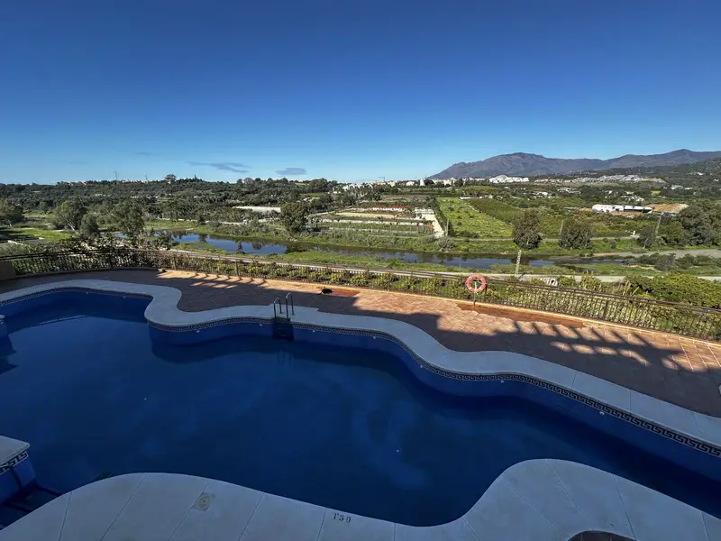 Apartamento en venta Estepona 2 dormitorios 126m2