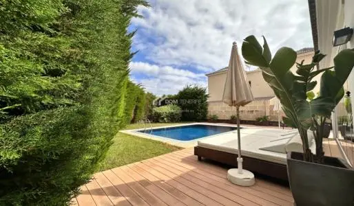 Villa de Lujo en Venta en Adeje Tenerife