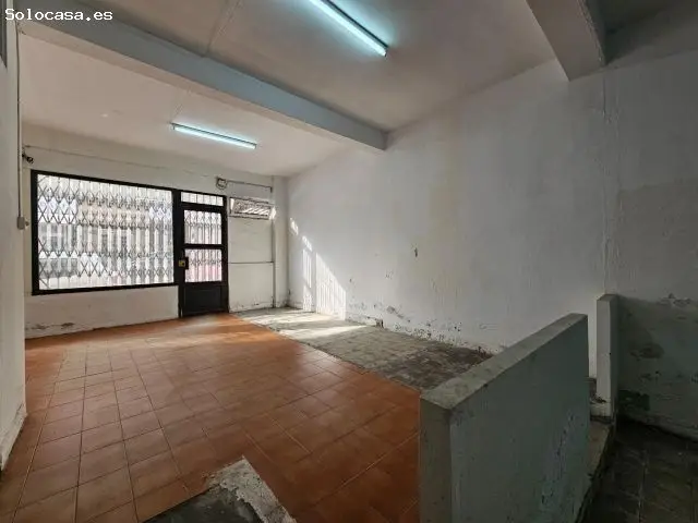 Local Comercial 214m2 Sagrada Familia A Reformar