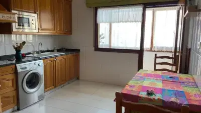 Casa en venta 2 plantas 3 habitaciones 2 banos