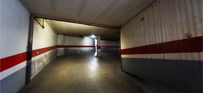 Garaje en venta en Palencia Calle Dona Urraca