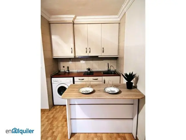 Alquiler piso Centro Carretas 70m2 3 habitaciones