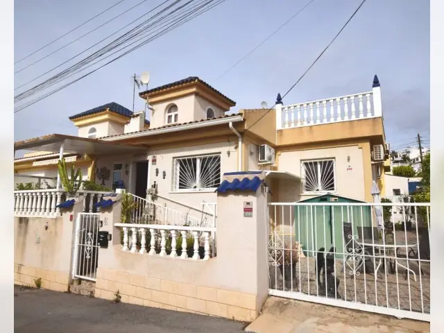 Piso de 2 Dormitorios en venta Ciudad Quesada, España