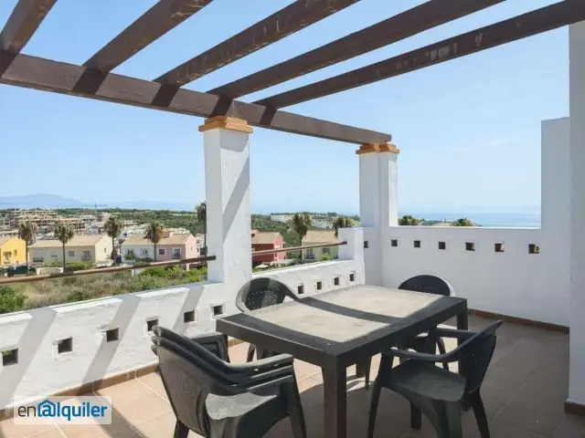Alquiler piso piscina La alcaidesa