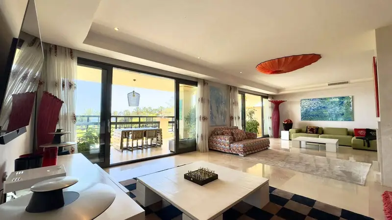 Apartamento en Alquiler Puerto Banus Lujo Primera Linea de Playa