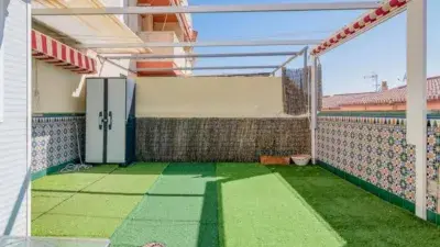 Piso en Venta Cenes de la Vega  98m2 Terraza 25m2 Trastero y Plaza de Garaje