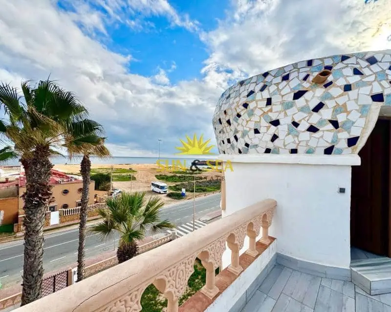 Chalet en Alquiler Torrevieja 3 Dormitorios 3 Baños Amueblado