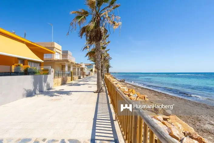 Apartamento 2 Dormitorios Reformado Cerca del Mar