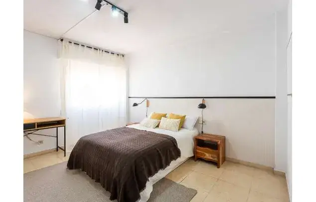 Habitacion 150m2 Alquiler Alicante