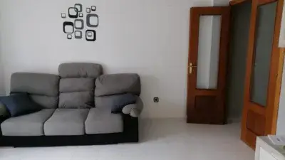 Piso en alquiler en Calle de Valera
