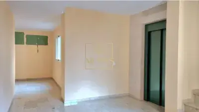 Piso en Venta en Hellin 4 Dormitorios Garaje Trastero