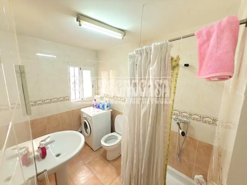 Chalet Adosado en Zarzuela Cuenca 204m2 3 Dormitorios
