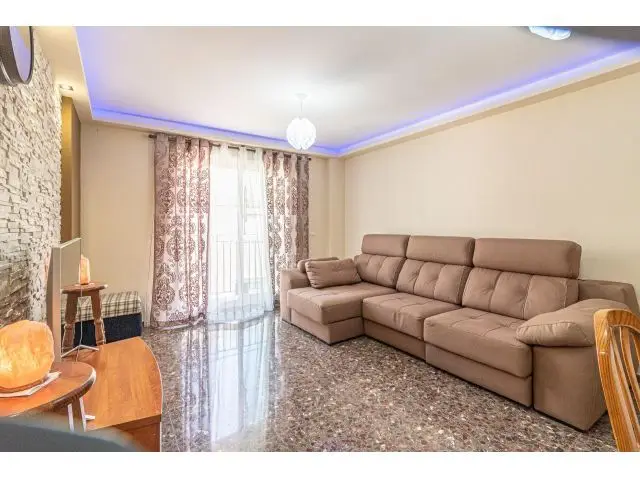 Apartamento en L Alcudia 3 habitaciones 2 baños garaje