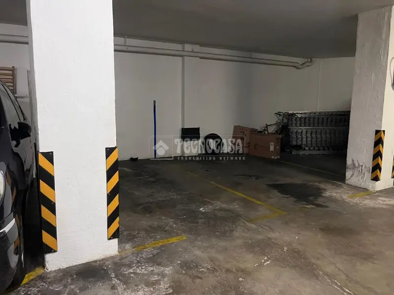 Box/plaza de garaje en venta en Horta Guinardó