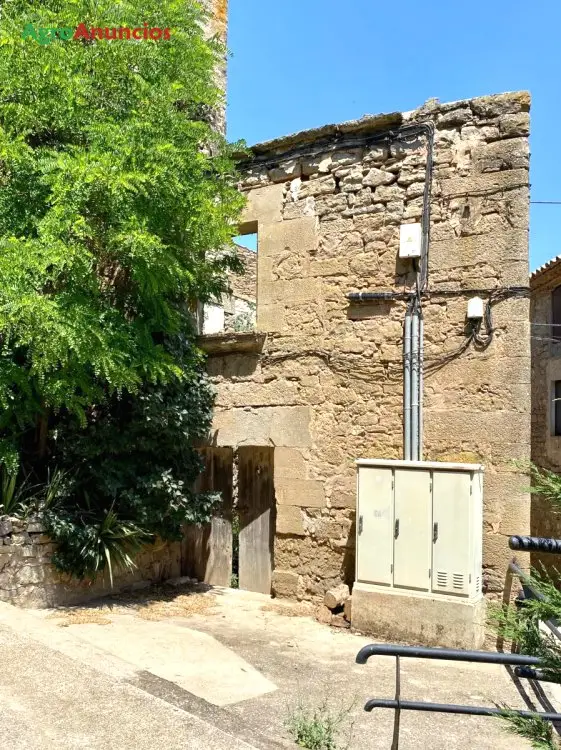 Venta  de Casa de piedra en Lleida