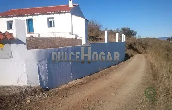 Finca Rustica en Los Verdiales 94Ha Casa 96m2