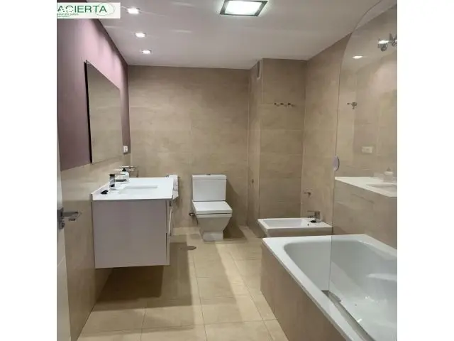 Espectacular Piso 2 Dormitorios 2 Baños Granada