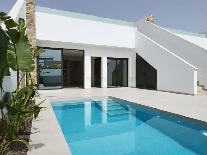 Villa en Venta San Javier Murcia 3 Dormitorios 2 Baños Piscina Solarium