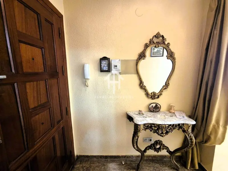 Piso en venta en Loja 115m2 3 dormitorios 2 banos amueblado