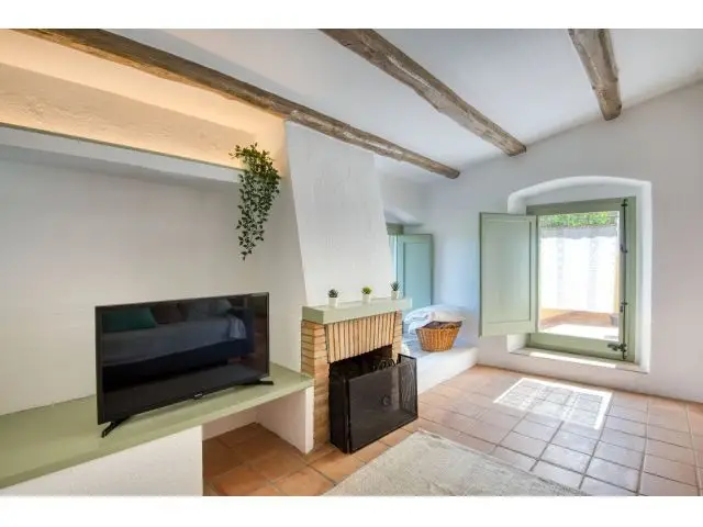Chalet en Venta Saus Girona Reformado 3 Plantas