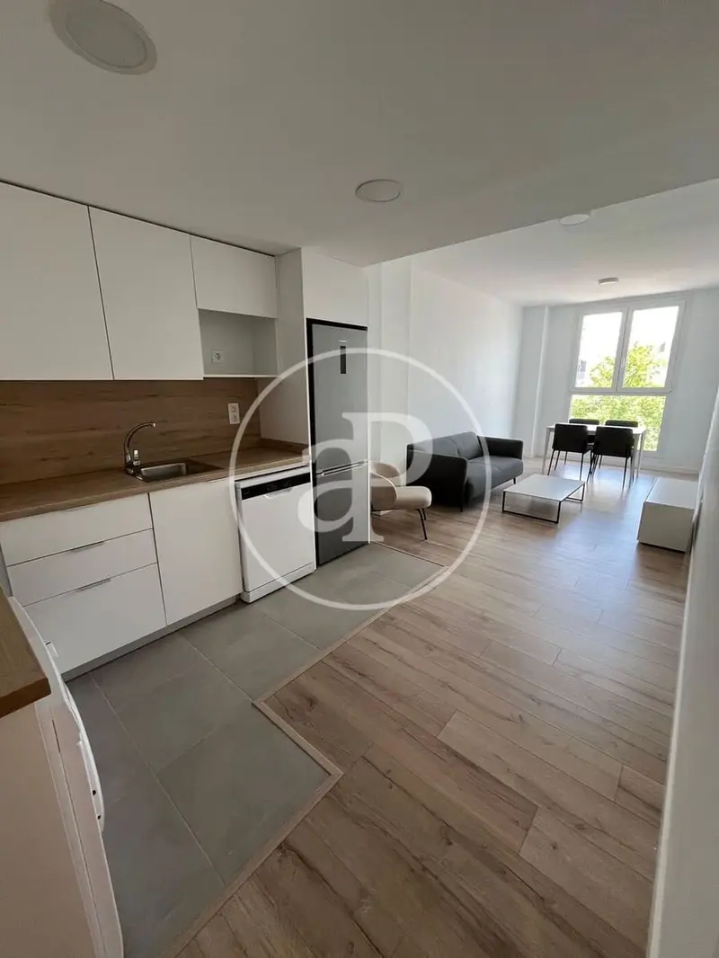 Apartamento en Torrent con Piscina Gimnasio y Garaje