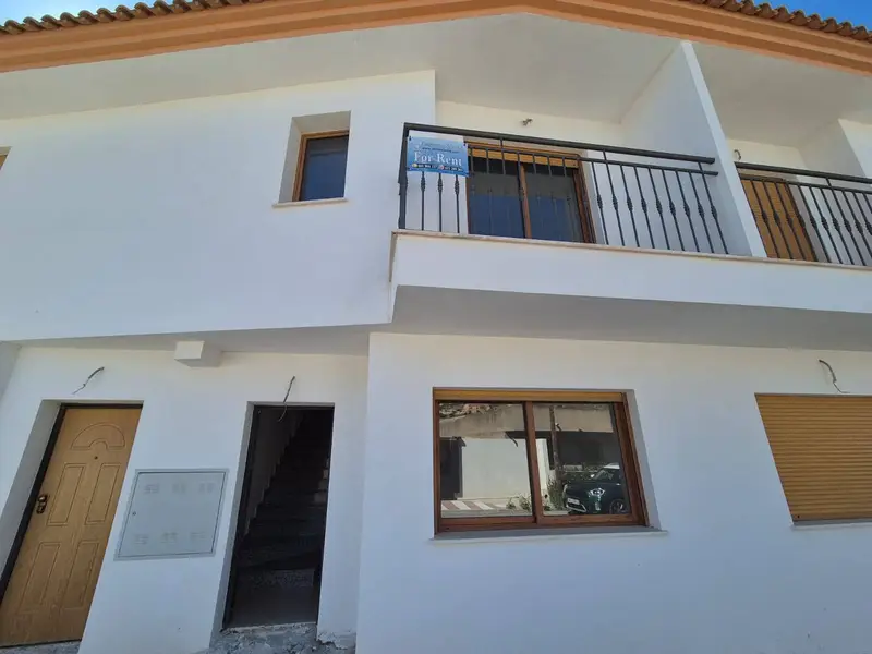 Dúplex en Almanzora Recién Construido Cerca de Servicios