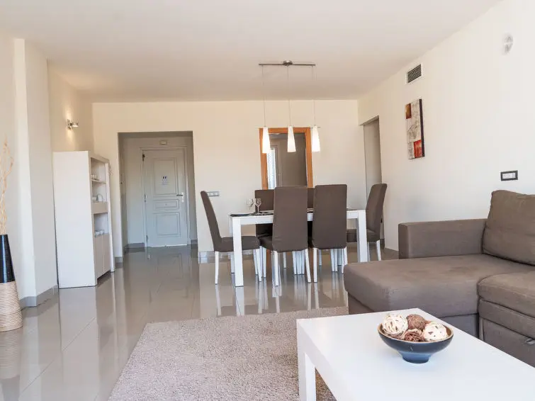 Apartamento 3 Dormitorios Estepona Cortijo Blanco