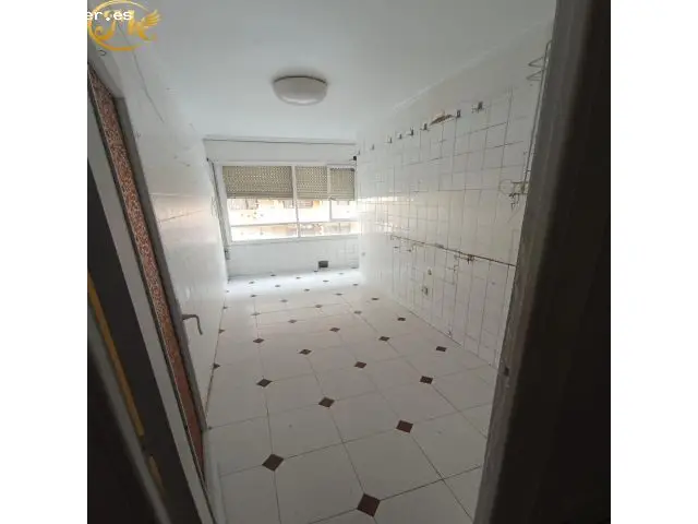 Piso para Reformar en Floranes Santander 3 Dormitorios Terraza