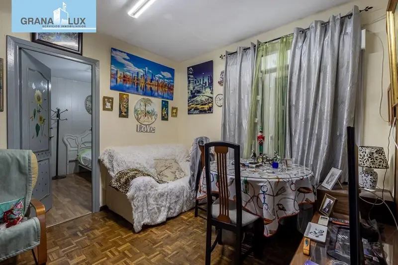 Venta Piso Centro Granada 5 Dormitorios 100m2 Terraza Amueblado