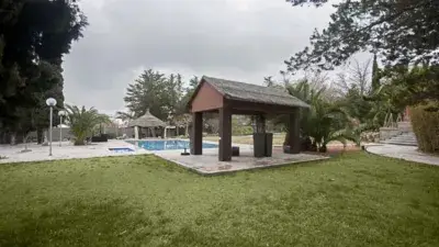 Chalet en venta en Urb. de Bará