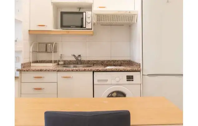 Estudio 40m2 Madrid Centro con Terraza Privada