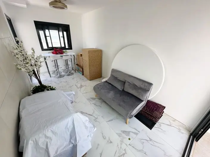 Villa 4 Dormitorios en Los Alcázares - Piscina Privada y Solariums