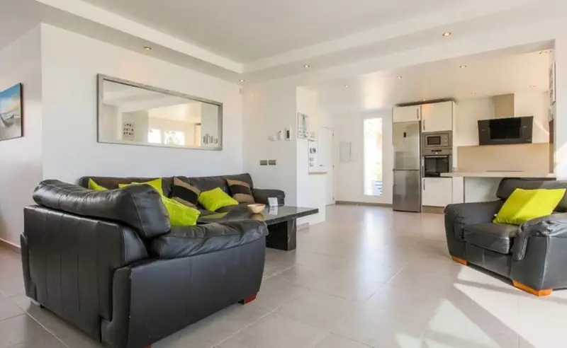 Apartamento Playa Lujo Costalita Estepona Alquiler Larga Temporada