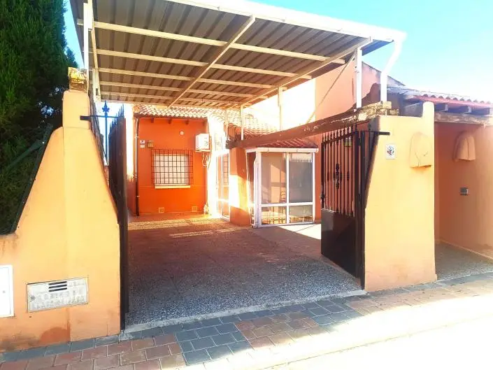 Villa 2 Dormitorios Fortuna