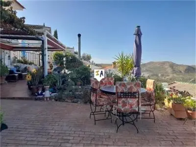 Cortijo con Piscina Privada en Fuente Álamo Jaén