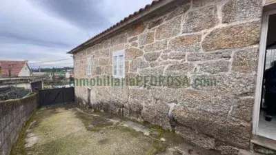 Casa en venta Poio 2 habitaciones 2 banos jardin garaje