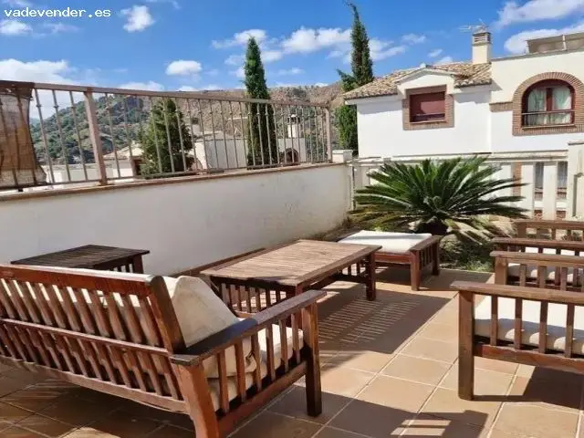 Casa Pareada de Lujo en Alquiler Granada