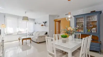 Piso en venta en Motril centro: 3 dormitorios, garaje y trastero