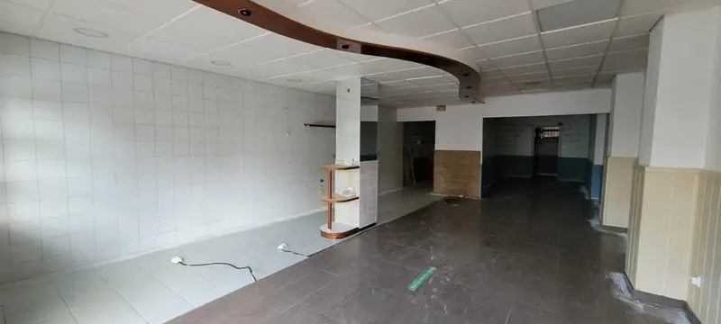 Venta Local Comercial Tarragona Nou Eixample 100m2