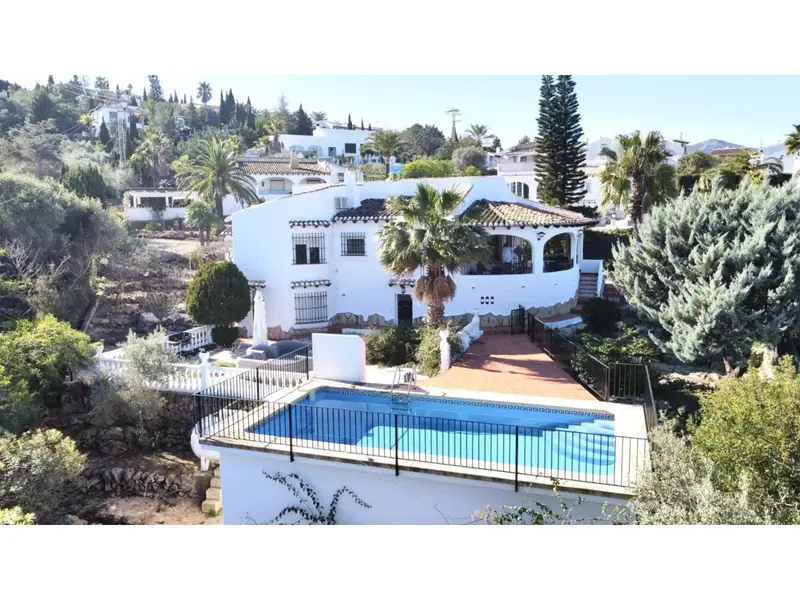 Casa en Pego con Piscina y Terraza - Ideal Familias