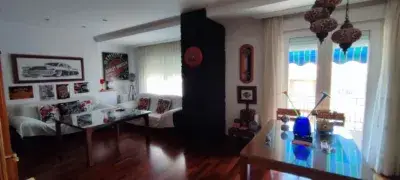 Piso en venta en Avenida Medina Olmos, 13