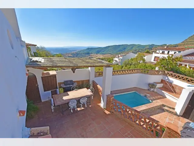 Casa de Ciudad en Gaucín con Jardín y Piscina